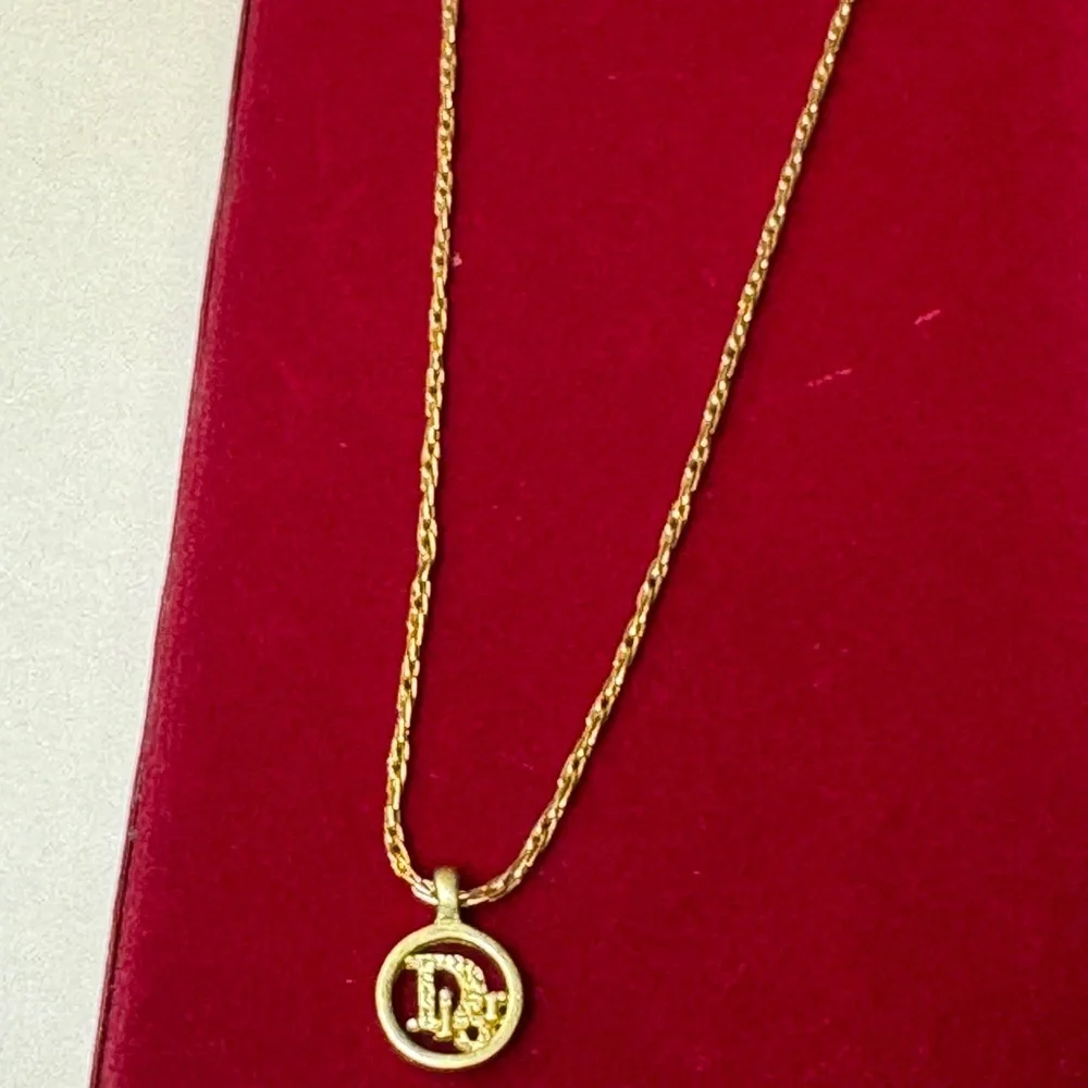 Dior Gold Pendant Necklace - Picture 2 of 10